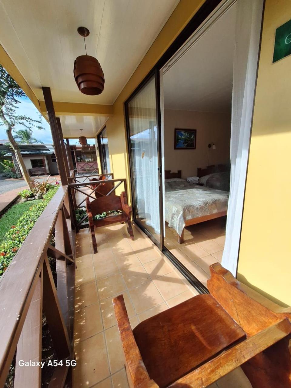 Iris Arenal Hotel La Fortuna Extérieur photo