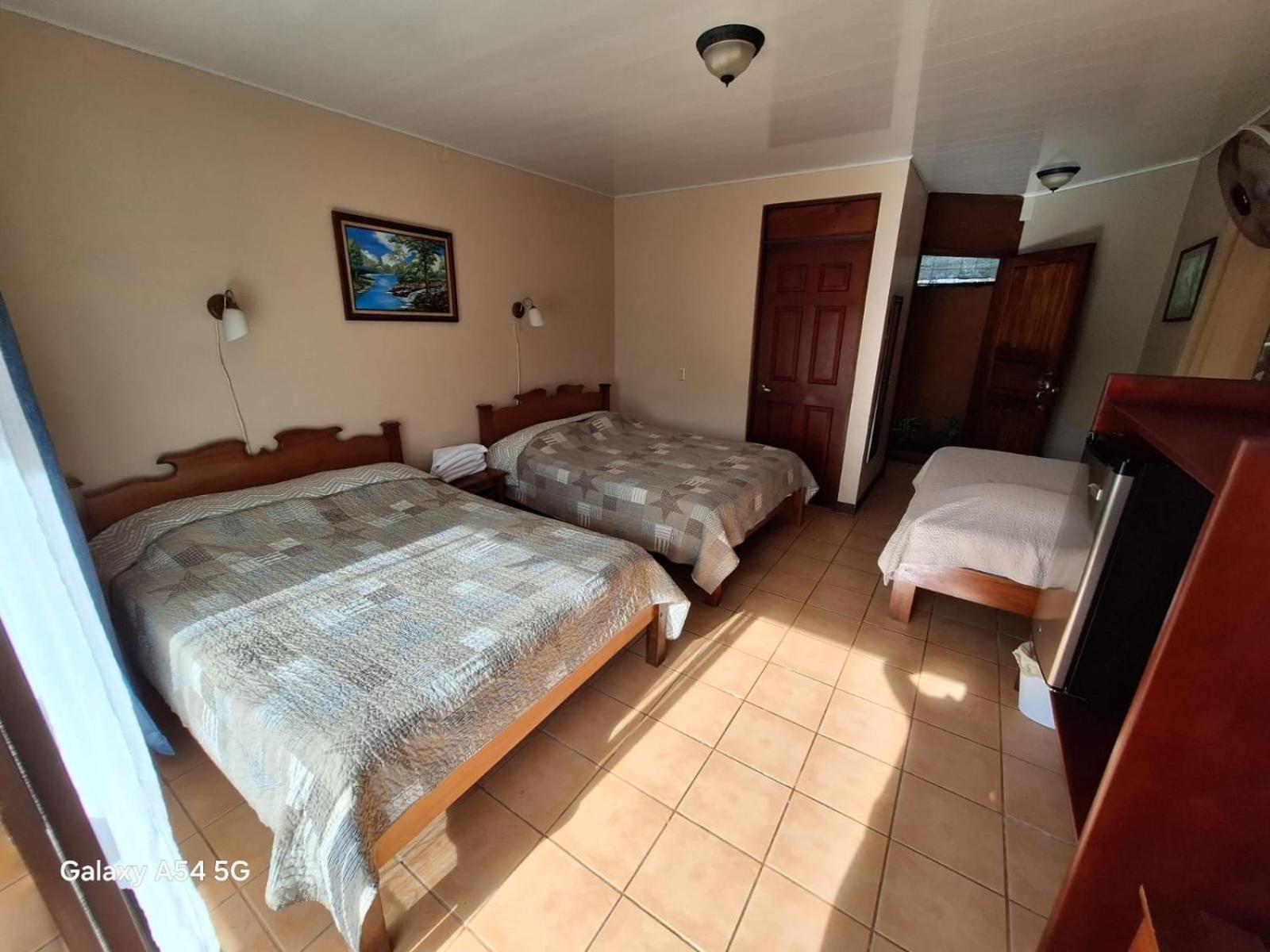 Iris Arenal Hotel La Fortuna Extérieur photo