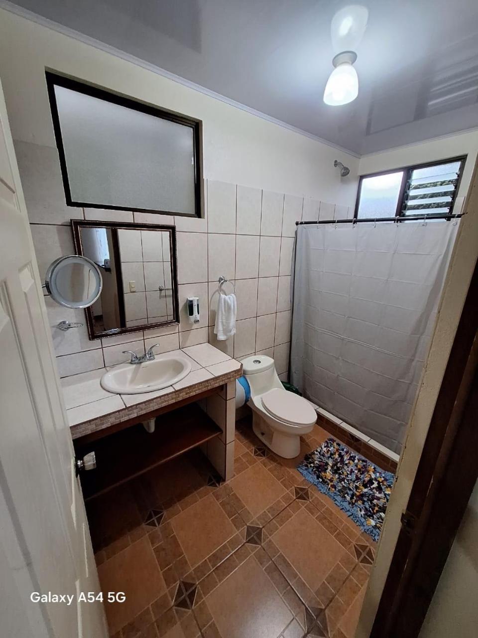Iris Arenal Hotel La Fortuna Extérieur photo