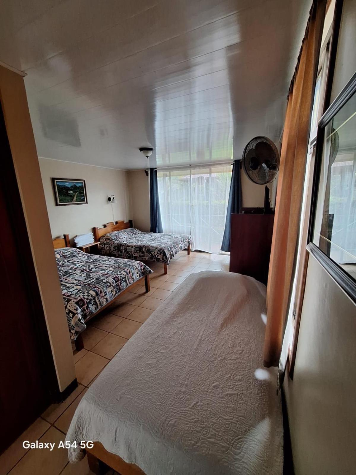 Iris Arenal Hotel La Fortuna Extérieur photo