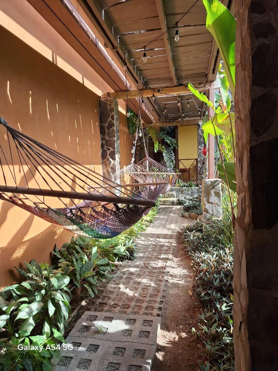 Iris Arenal Hotel La Fortuna Extérieur photo