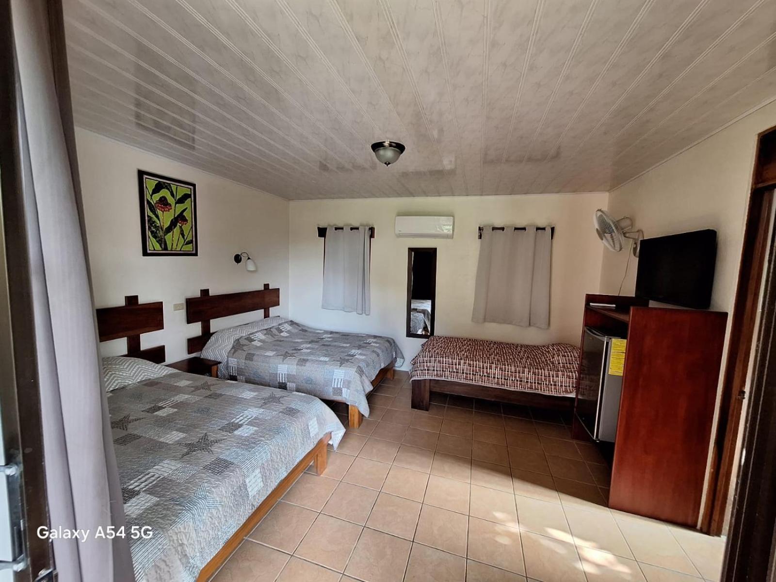 Iris Arenal Hotel La Fortuna Extérieur photo