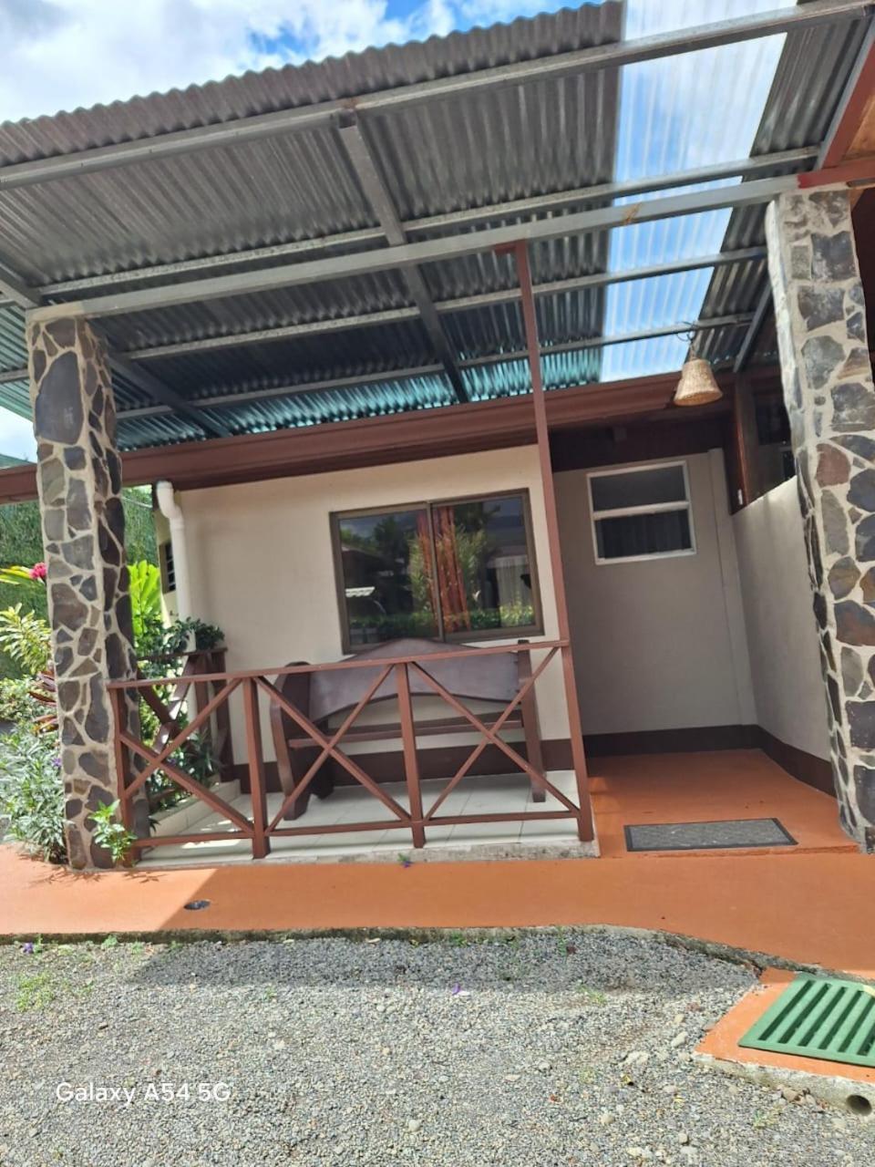 Iris Arenal Hotel La Fortuna Extérieur photo
